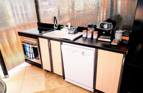 Chernomorets Apartment | Holiday apartment Chernomorets for 1 - 4 persons with 4 bedrooms - Row house