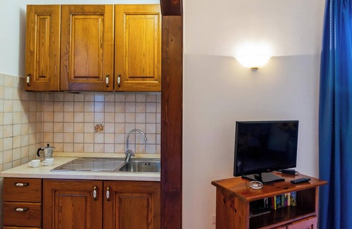 Roccastrada Other | Holiday Apartment "Capracotta - Sole" with 2 Private Terraces, Pool & Wi-Fi