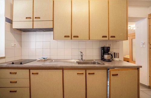 Saltusio Apartment | Holiday Apartment "Camping Passeier Lavendel" with Mountain View, Pool, Sauna & Wi-Fi