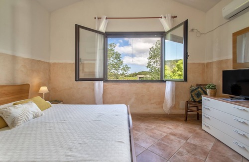 Santa Maria La Palma Other | Holiday Apartment 'Casa Vacanza Baratz 2' with Mountain View, Garden & Wi-Fi