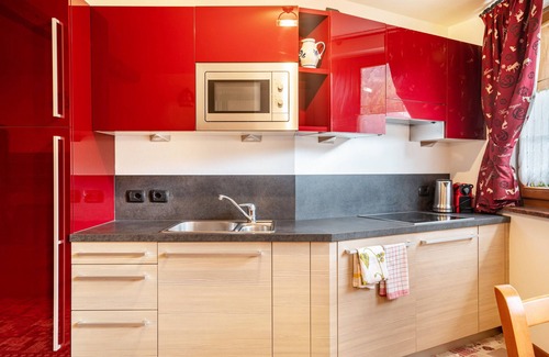 Canazei Apartment | Holiday Apartment "Cesa San Florian Apartment 2" with Mountain View & Wi-Fi