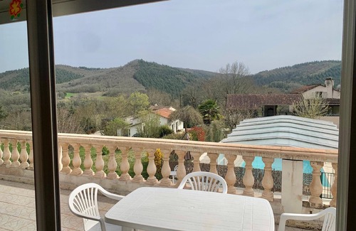 Saint-Gery Apartment | Holiday apartment Conduché for 1 - 7 persons with 2 bedrooms - Row house
