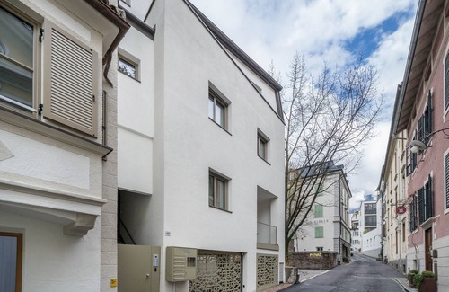 Merano Apartment | Holiday Apartment "Domus Faber 4a" with Mountain View, Shared Terrace & Wi-Fi