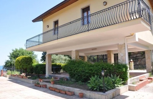 Costa Saracena-Castelluccio Apartment | Holiday apartment Agnone Bagni for 1 - 5 persons with 2 bedrooms - Row house