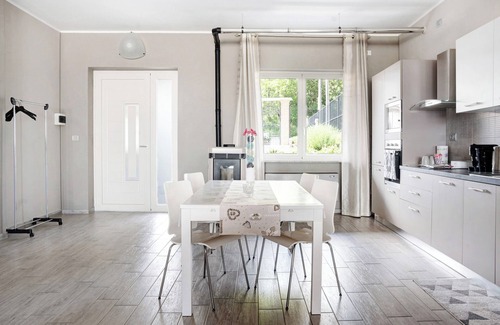 Bene Vagienna Apartment | Holiday Apartment "La Casa del Pue" with Garden, Balcony, A/C & Wi-Fi