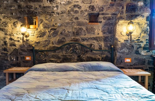Zorzino Other | Holiday apartment Riva di Solto for 1 - 4 persons with 1 bedroom - Castle