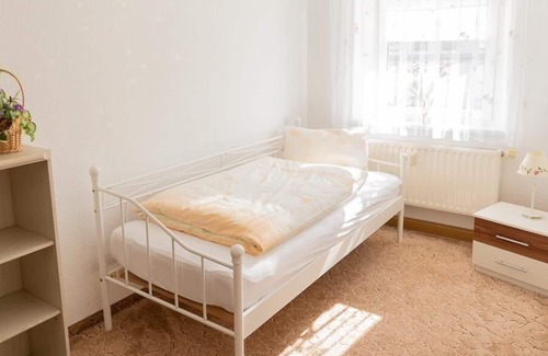Loebau Apartment | Holiday apartment Löbau for 1 - 3 persons with 2 bedrooms - Holiday apartment