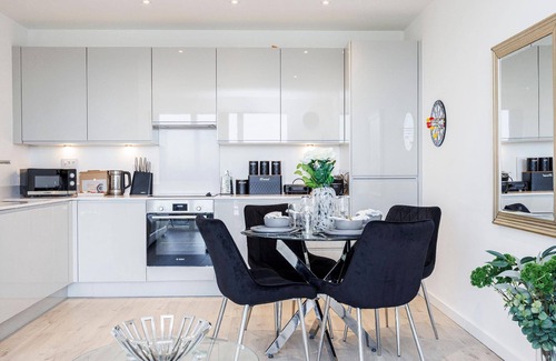 Newham Apartment | Holiday apartment London for 1 - 4 persons with 2 bedrooms - Holiday apartment in one or multi-famil