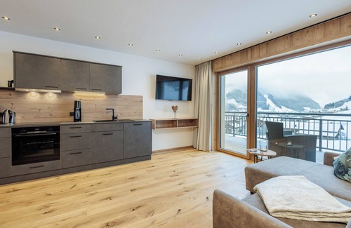 Grossarl Apartment | Holiday Apartment 'Mountain Suite No. 301' with Mountain View, Balcony and Wi-Fi