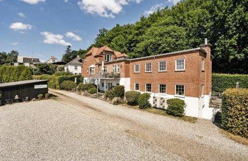 Viborg House | Holiday Apartment On Hærvejen In Dollerup Hills