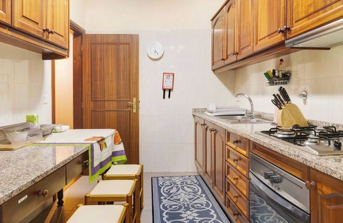 Santa Maria Maior Apartment | Holiday Apartment "Palheiro Residence Vista Mar" with Sea View, Balconies & Wi-Fi