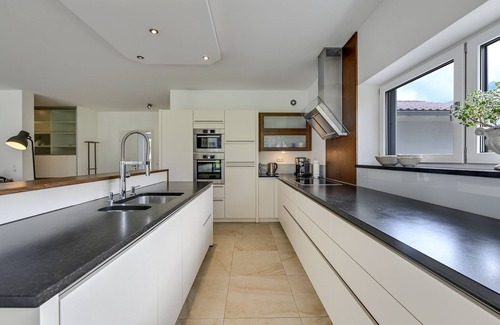 Sulzbach Apartment | Holiday Apartment "Panorama" with Wi-Fi, Terrace, Sauna & Whirlpool