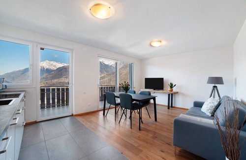 Schenna Apartment | Holiday Apartment 'Preiss Type A' with Mountain View, Balcony and Wi-Fi