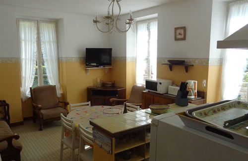 Quimperle Apartment | Holiday apartment Quimperlé for 1 - 7 persons with 3 bedrooms - Row house