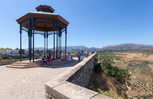 Ronda Apartment | Holiday Apartment “Sofía Ronda Center” with Terrace, Air Conditioning & Wi-Fi