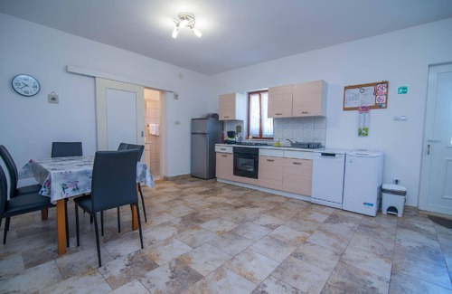 Veli Losinj Apartment | Holiday apartment Veli Losinj for 1 - 4 persons with 2 bedrooms - Holiday apartment in one or multi-
