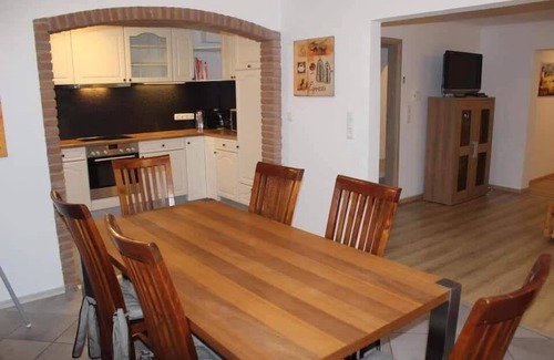 Varel Apartment | Holiday apartment Varel for 1 - 6 persons with 3 bedrooms - Holiday apartment in one or multi-family