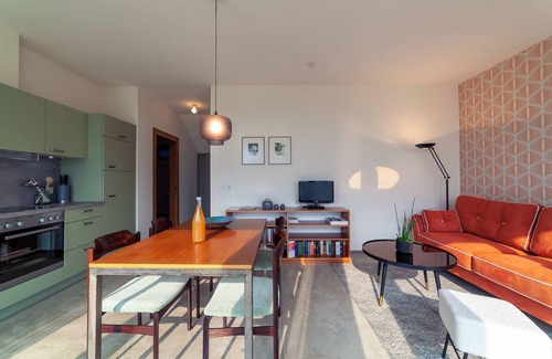 Cermes Apartment | Holiday Apartment Vitus with Mountain View, Wi-Fi, Garden & Terrace