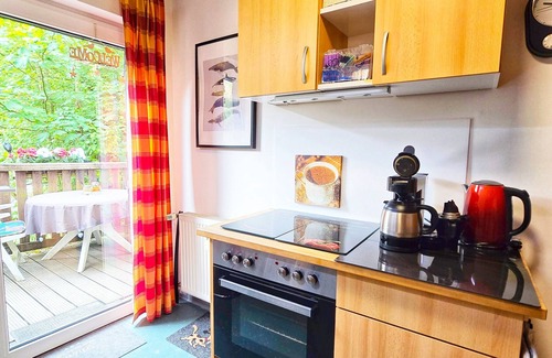 Berlar Apartment | Holiday Apartment Waldblick with Large Balcony, Ground Level (Inside and Out) and Unique View