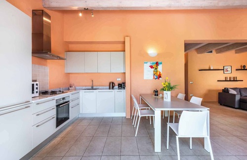 Trequanda Apartment | Holiday apartment with terrace, air conditioning and internet