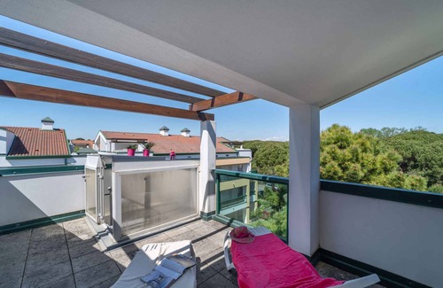 Bibione Pineda Apartment | Holiday apartment with balcony and air conditioning
