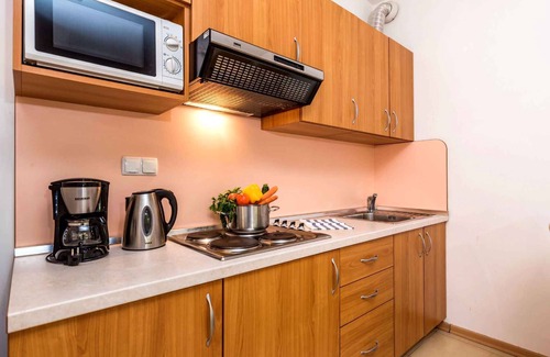 Suha Punta Apartment | Holiday apartment with pool