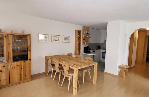 Zuoz Apartment | Holiday apartment Zuoz for 1 - 6 persons with 3 bedrooms - Holiday apartment in one or multi-family