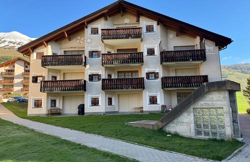 Zuoz Apartment | Holiday apartment Zuoz for 1 - 2 persons with 1 bedroom - Holiday apartment in one or multi-family h