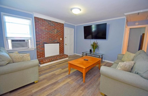 Midtown Ocean City House | Holiday Cottage Cottage