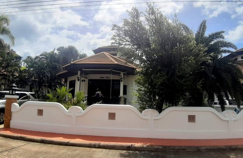 Wang Pong House | Holiday cottage "Manora Village