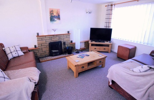 Edern House | Holiday Cottage, Morfa Nefyn, Golf, Beach, Walking, North Wales