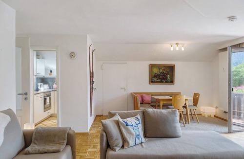 Garmisch-Partenkirchen Apartment | Holiday Apartment "Ferienwohnung Anette" with Mountain View, Balcony & Wi-Fi