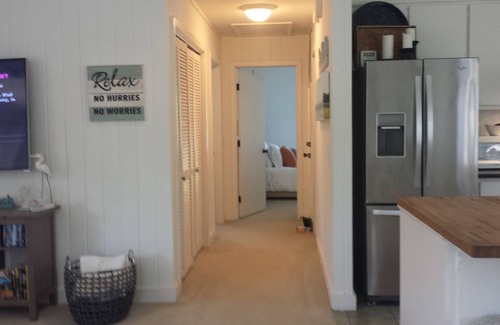 Sullivan's Island House | Holiday Deals! Sleeps 5 2BR 2Bath Walk to beach!