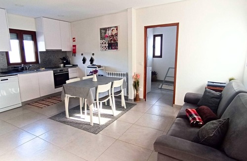 Cova House | Holiday flat Casa da Laija in Cova