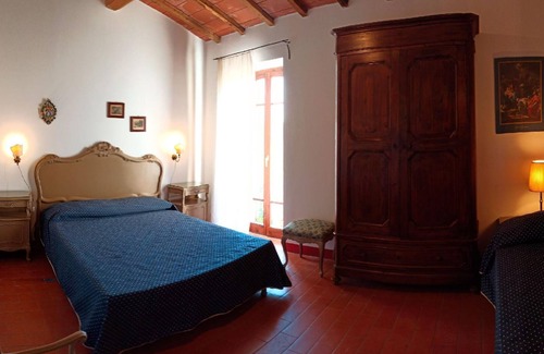 San Venanzo Other | Holiday flat Il Mandorlo for 8 people