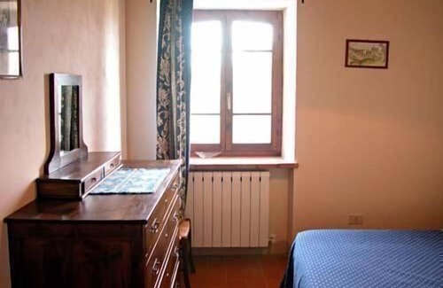 San Venanzo Other | Holiday flat Il Mandorlo for 8 people