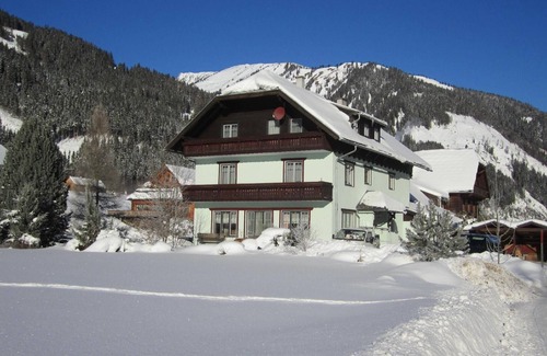 Donnersbachwald Apartment | Holiday flat no. 4 Alpine summer