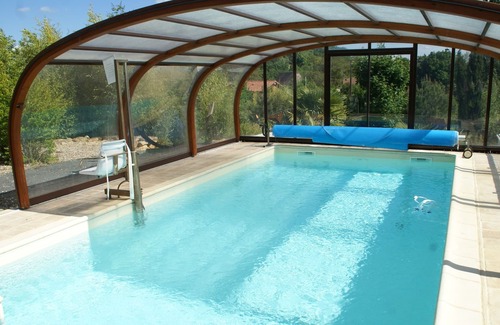 Castelnaud-la-Chapelle House | Holiday Home in Castelnaud-la-Chapelle with Swimming Pool