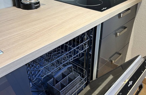 Gallargues-le-Montueux House | Holiday Home 'La Camargue En Plein Air' with Shared Pool, Private Terrace and Wi-Fi