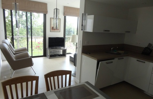 Tourrettes-sur-Loup House | Holiday Guest House, Recent, Infinity pool, sea view,Tourrettes sur Loup/Vence