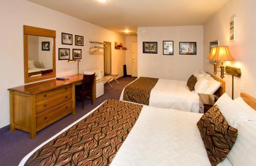 Stonegate Hotel | Holiday Haus