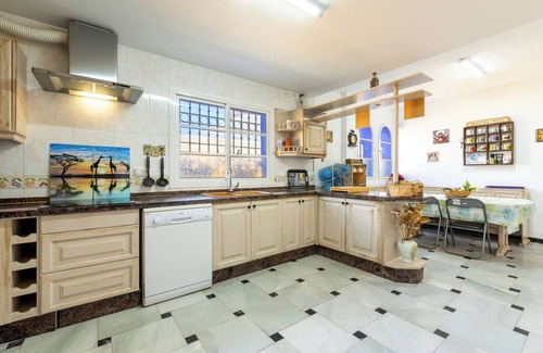 Rincon de la Victoria House | Holiday Home “Milestone House” with Pool, Terrace, Balcony, Air Conditioning & Wi-Fi