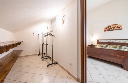 San Giovanni Suergiu House | Holiday Home 'Gaia Casa Vacanze' with Private Terrace, Balcony and Air Conditioning