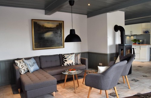 Emmelsbuell-Horsbuell House | Holiday home Nele - terrace, sauna, fenced garden, 3 bedrooms, fireplace