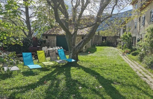 La Palud-sur-Verdon House | Holiday Home 'Véritable Mas Provençal À La Palud' with Private Garden and Wi-Fi