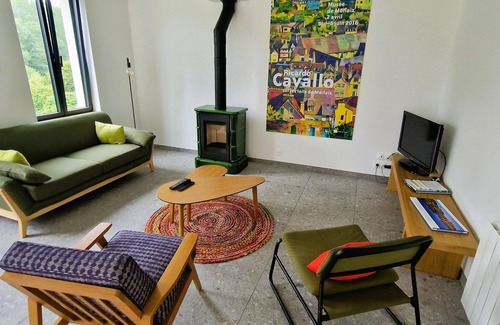 Saint-Jean-du-Doigt House | Holiday home with charging station, bay of morlaix