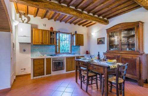 Castellina in Chianti House | Holiday Home Cerretino - Tettoia by Interhome