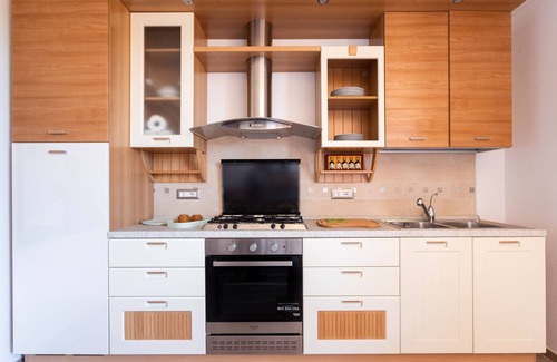 Scano di Montiferro House | Holiday Home 'Meravigliosa In Collina' with Mountain View, Wi-Fi and Air Conditioning