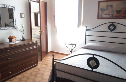 Sant'Anna House | holiday home 250 meters from the sea surrounded by greenery