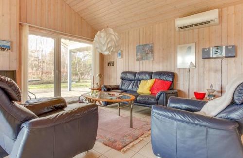 Nordstrand House | Holiday Home Abelone - 150m from the sea by Interhome